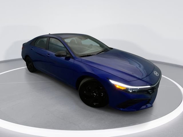 Used 2026 Hyundai Elantra Sport image 1