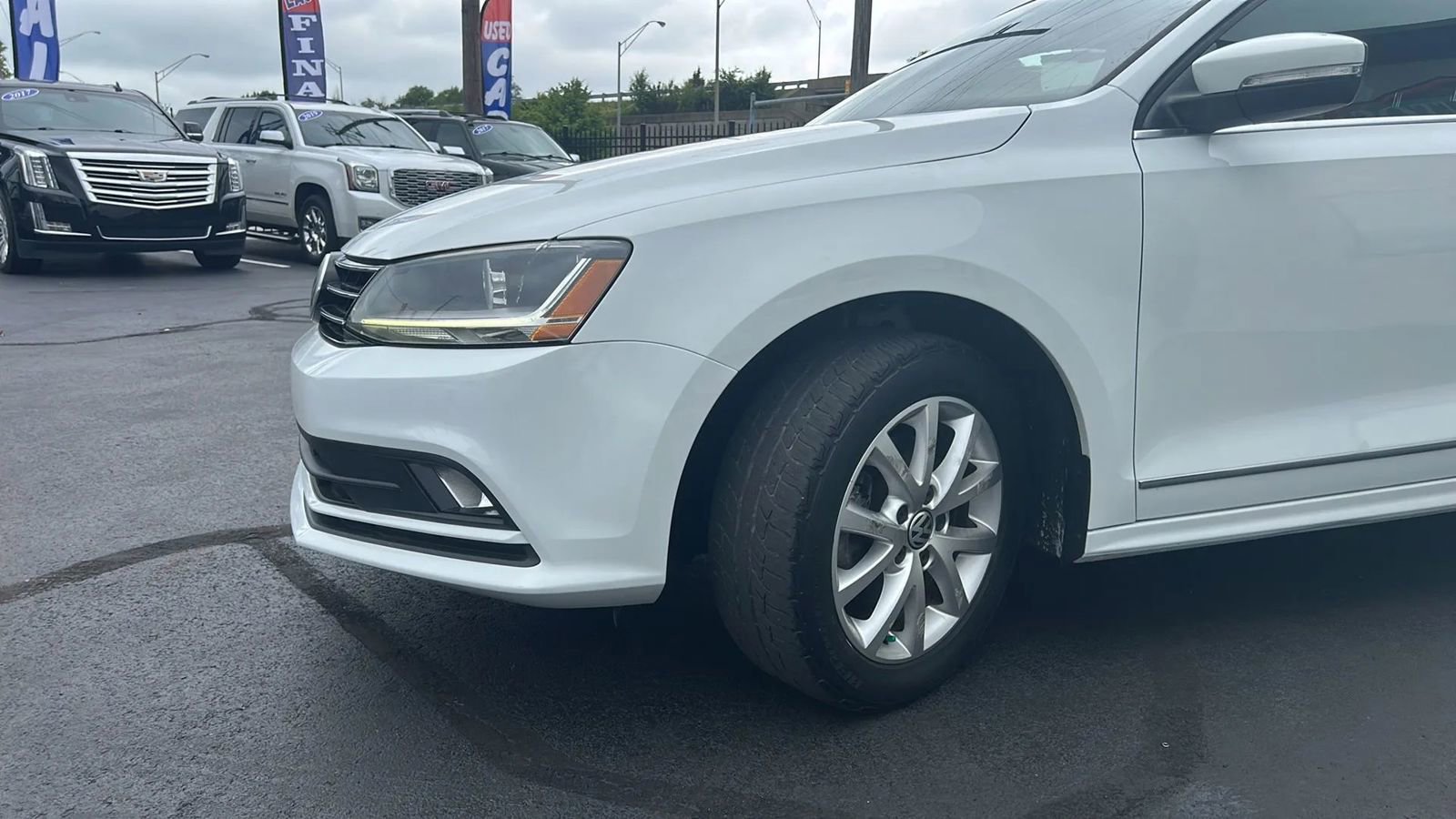 Used 2017 Volkswagen Jetta SEL image 46