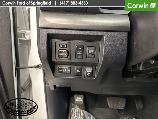 Used 2021 Toyota Tundra SR5 AWD/4WD image 34
