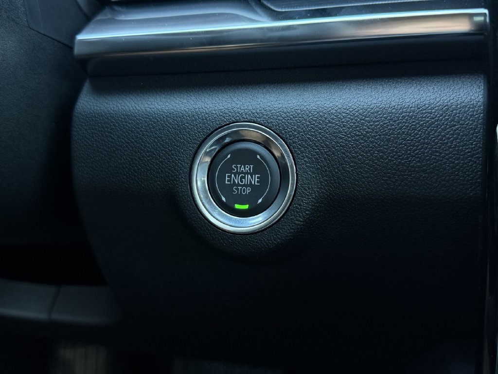 New 2027 GMC Terrain Elevation w/ Elevation Premium Package FWD image 19