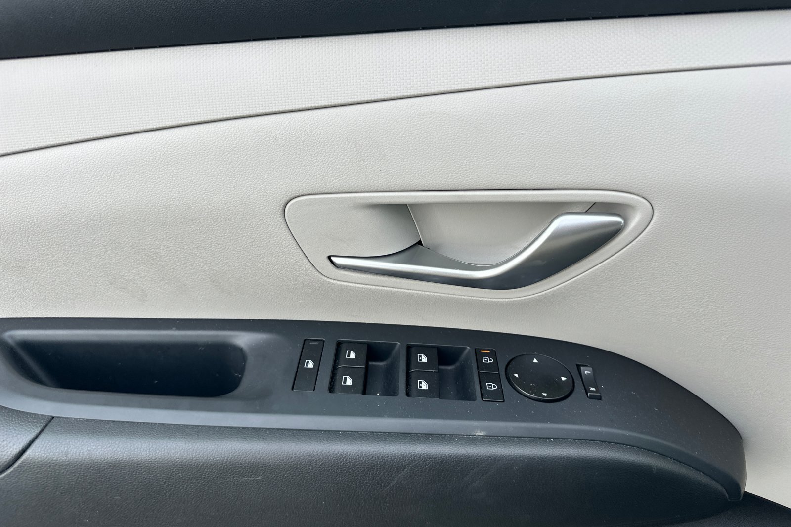 Used 2025 Hyundai Tucson SEL image 11