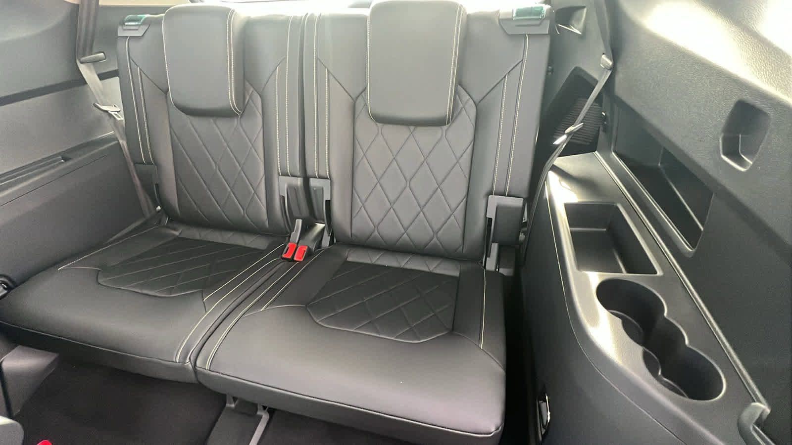 New 2026 Volkswagen Atlas SEL Premium R-Line image 31