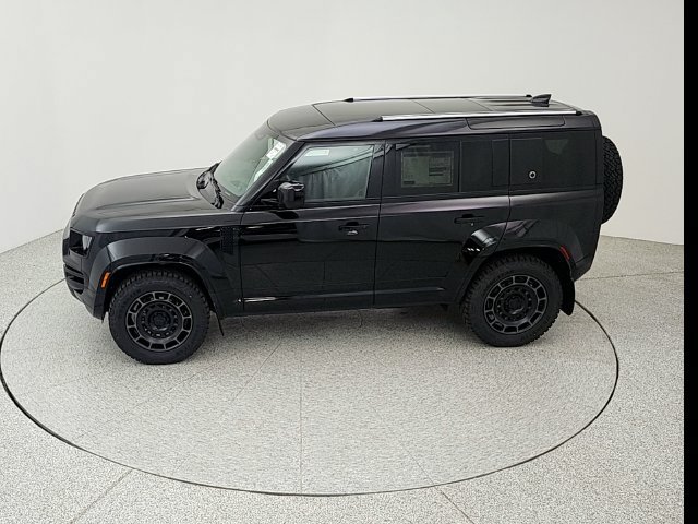 New 2026 Land Rover Defender 110 OCTA AWD/4WD image 36