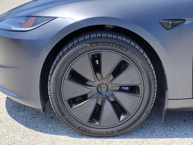 Used 2024 Tesla Model 3 Long Range RWD image 23