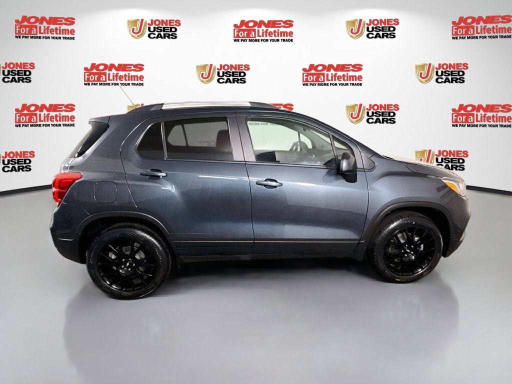 Used 2022 Chevrolet Trax LT w/ Driver Confidence Package AWD/4WD image 15