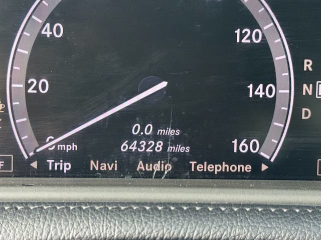 Used 2013 Mercedes-Benz CL 550 4MATIC image 24