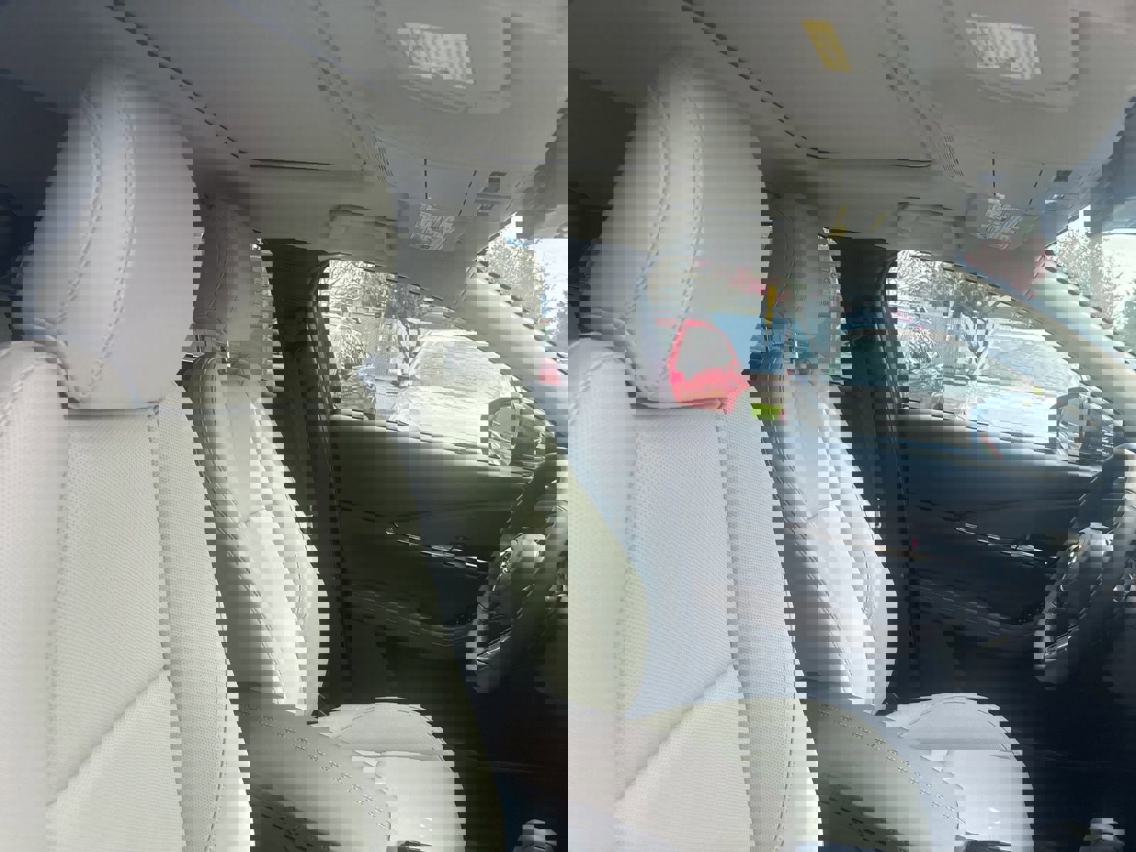 Used 2025 MAZDA CX-30 AWD 2.5 S w/ Premium Package image 17