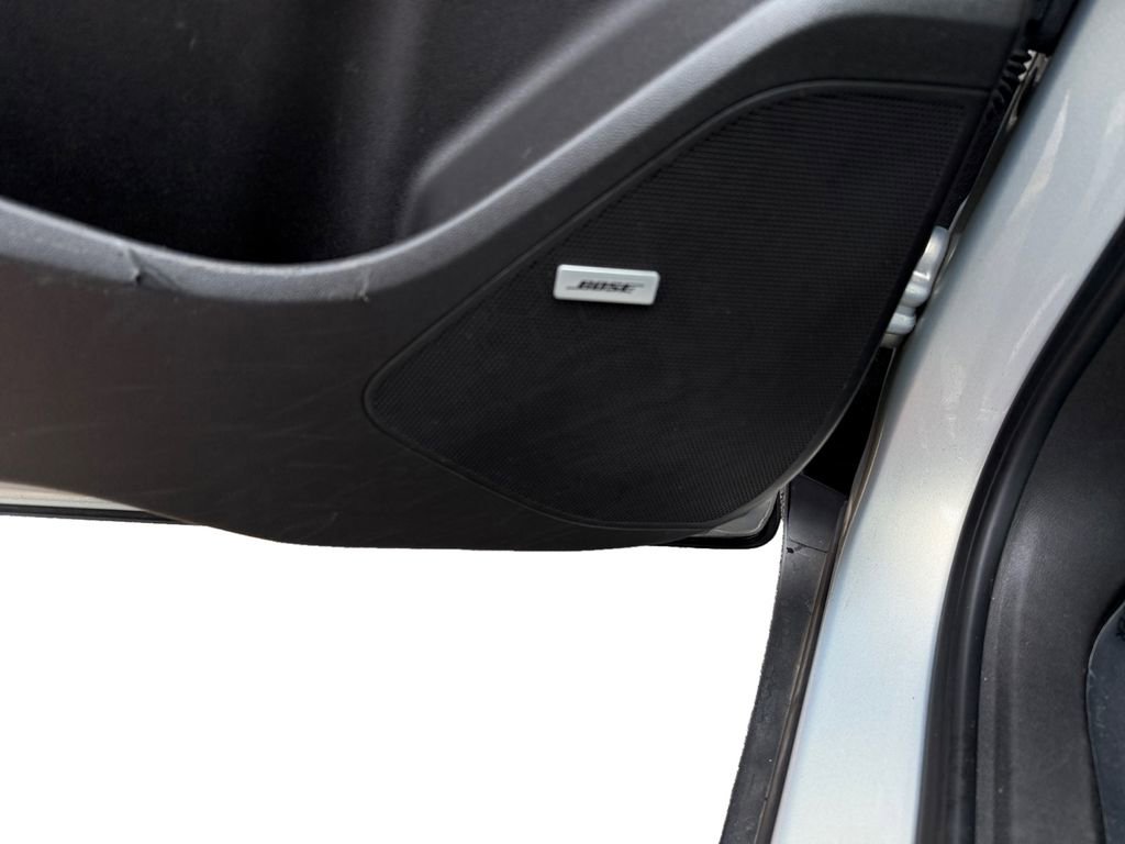 Used 2023 Chevrolet Bolt EUV Premier w/ Sun & Sound Package image 20