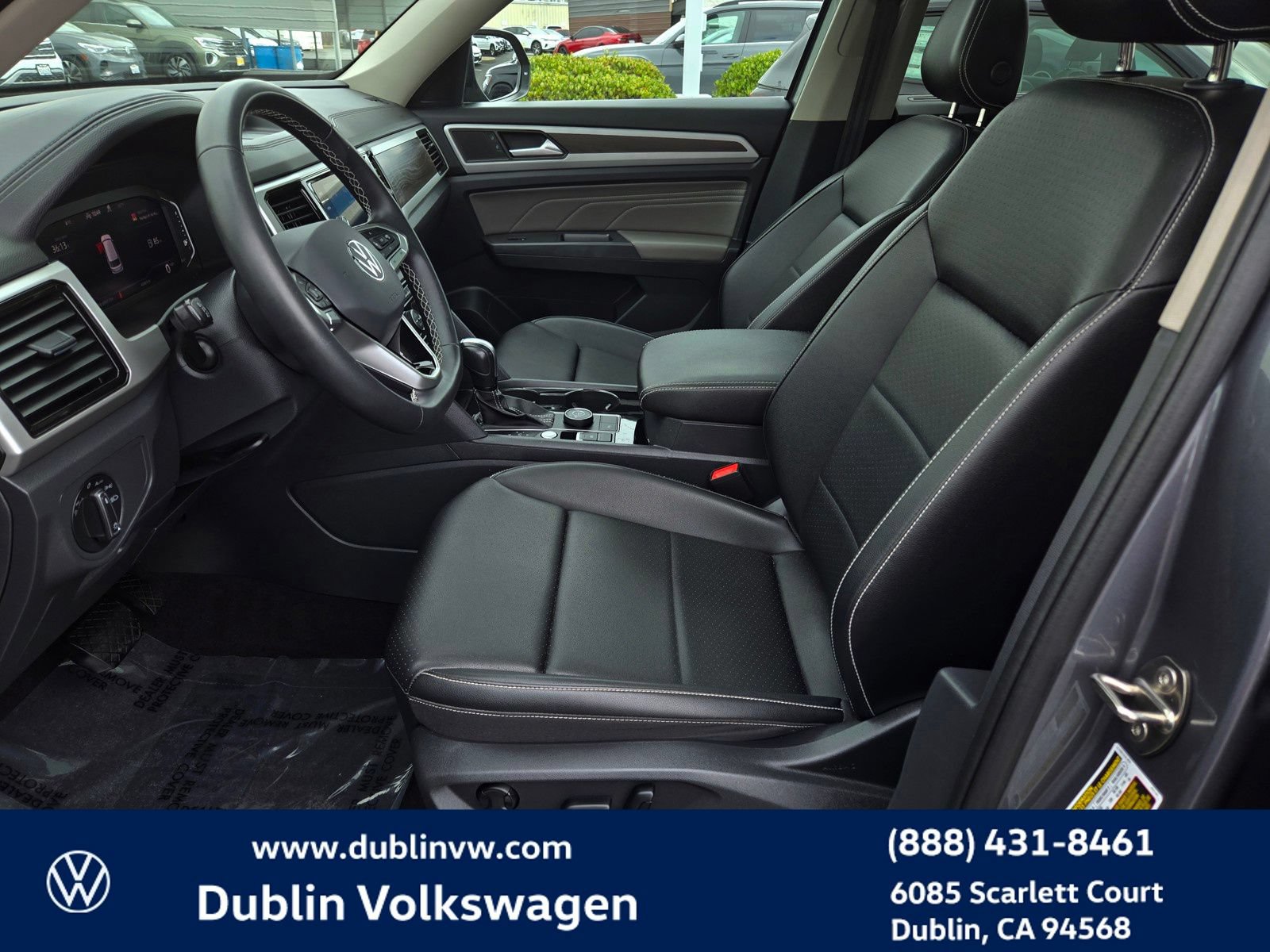 Certified 2023 Volkswagen Atlas SE w/ Panoramic Sunroof Package AWD/4WD image 17