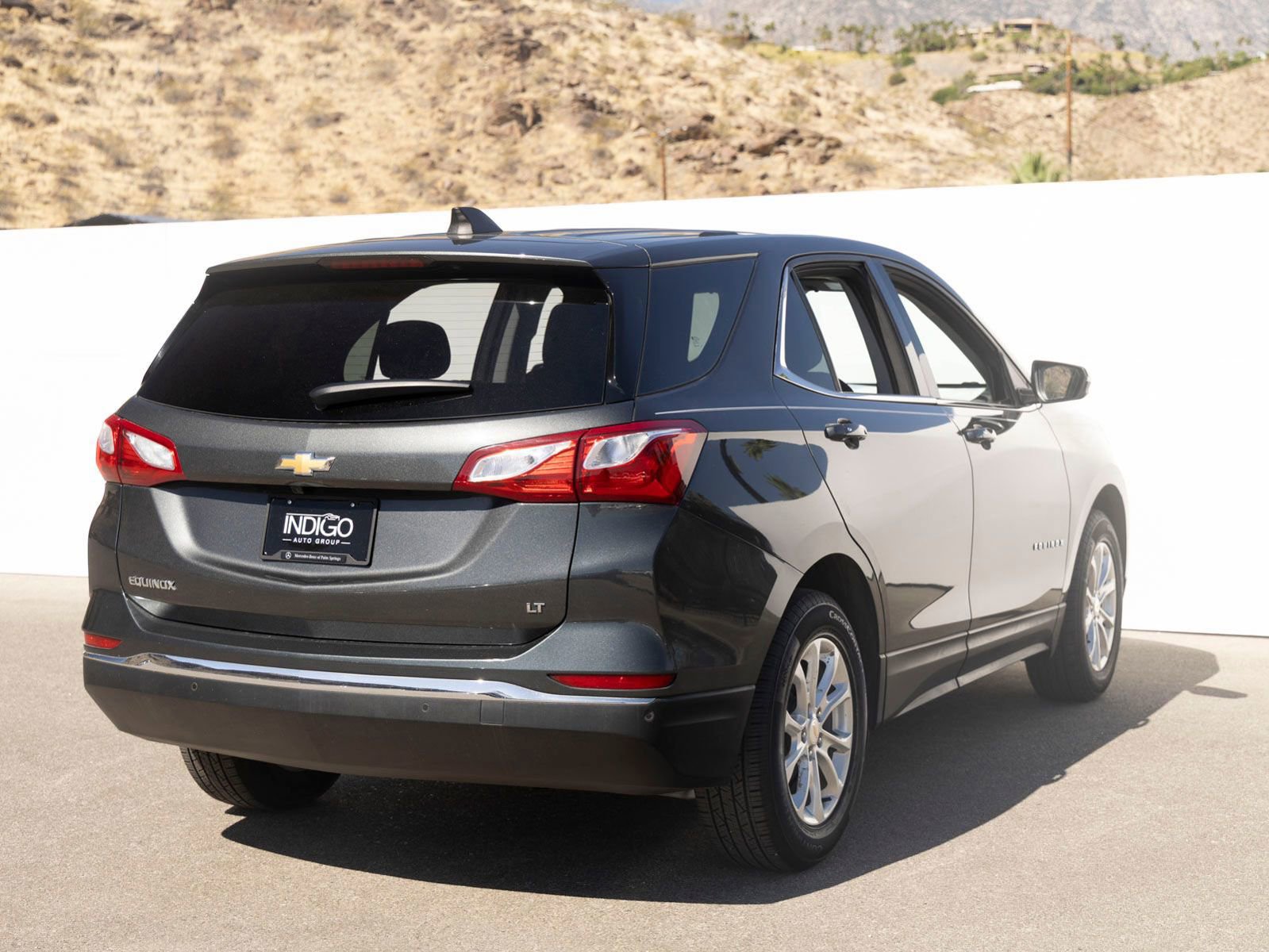 Used 2018 Chevrolet Equinox LT FWD image 9