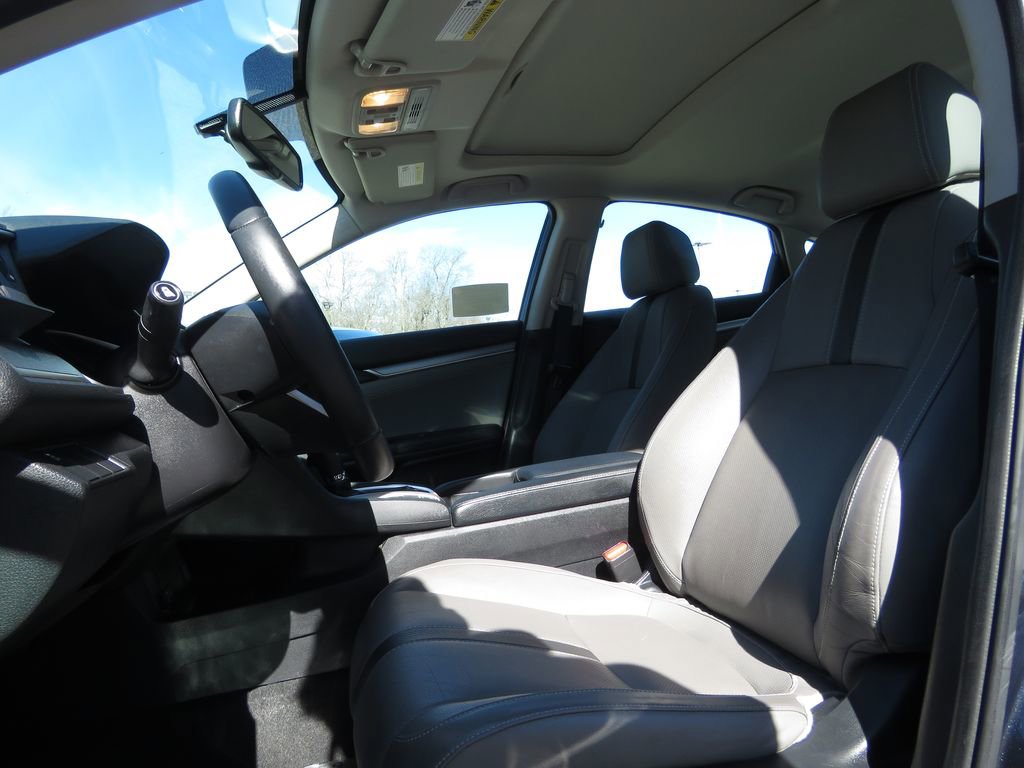 Used 2018 Honda Civic EX-L image 10