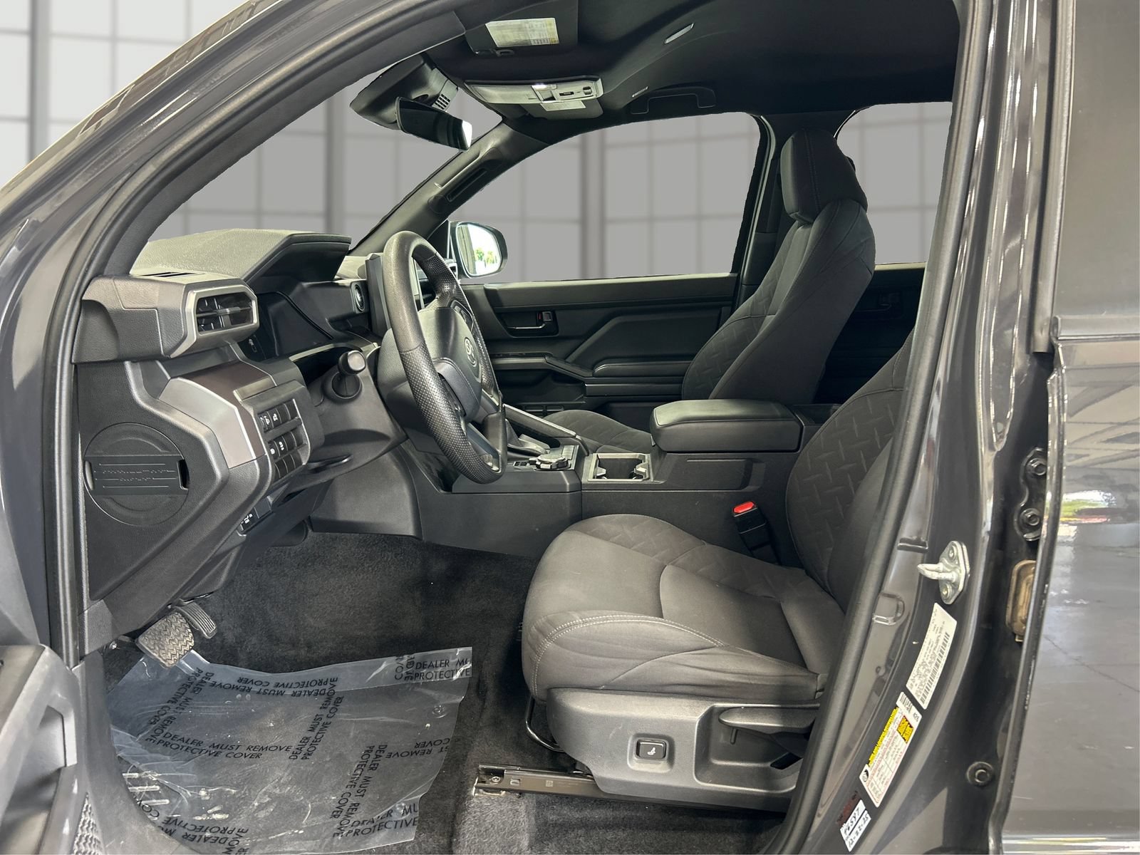 Used 2024 Toyota Tacoma SR5 AWD/4WD image 9
