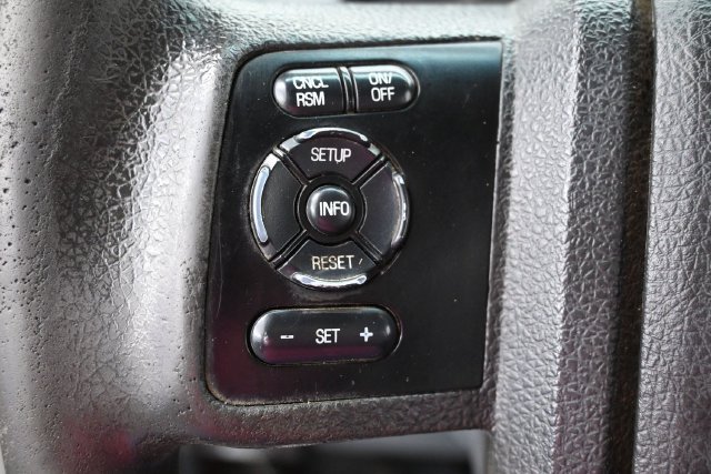 Used 2015 Ford F250 XL w/ Power Equipment Group AWD/4WD image 18