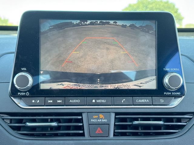 Used 2020 Nissan Altima 2.5 SR w/ Premium Package FWD image 17