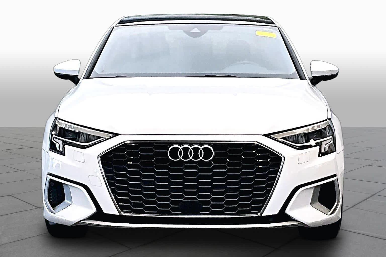 Used 2023 Audi A3 2.0T Premium Plus w/ Premium Plus Package FWD image 4