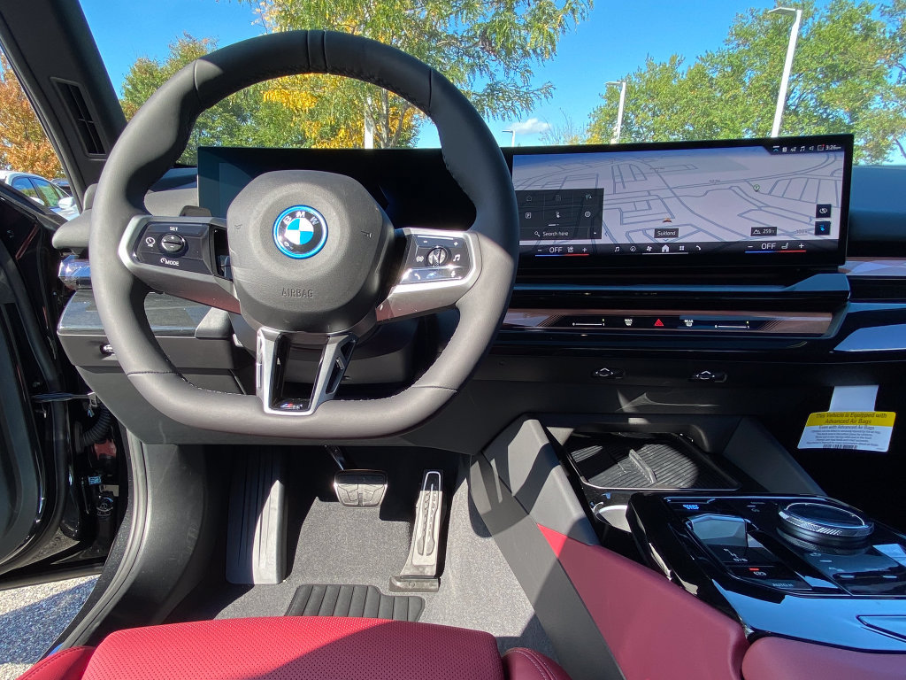 New 2027 BMW i5 xDrive40 w/ M Sport Package AWD/4WD image 18