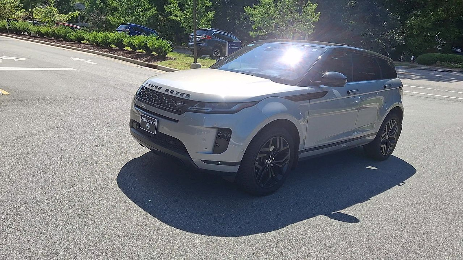 Used 2020 Land Rover Range Rover Evoque SE AWD/4WD image 8