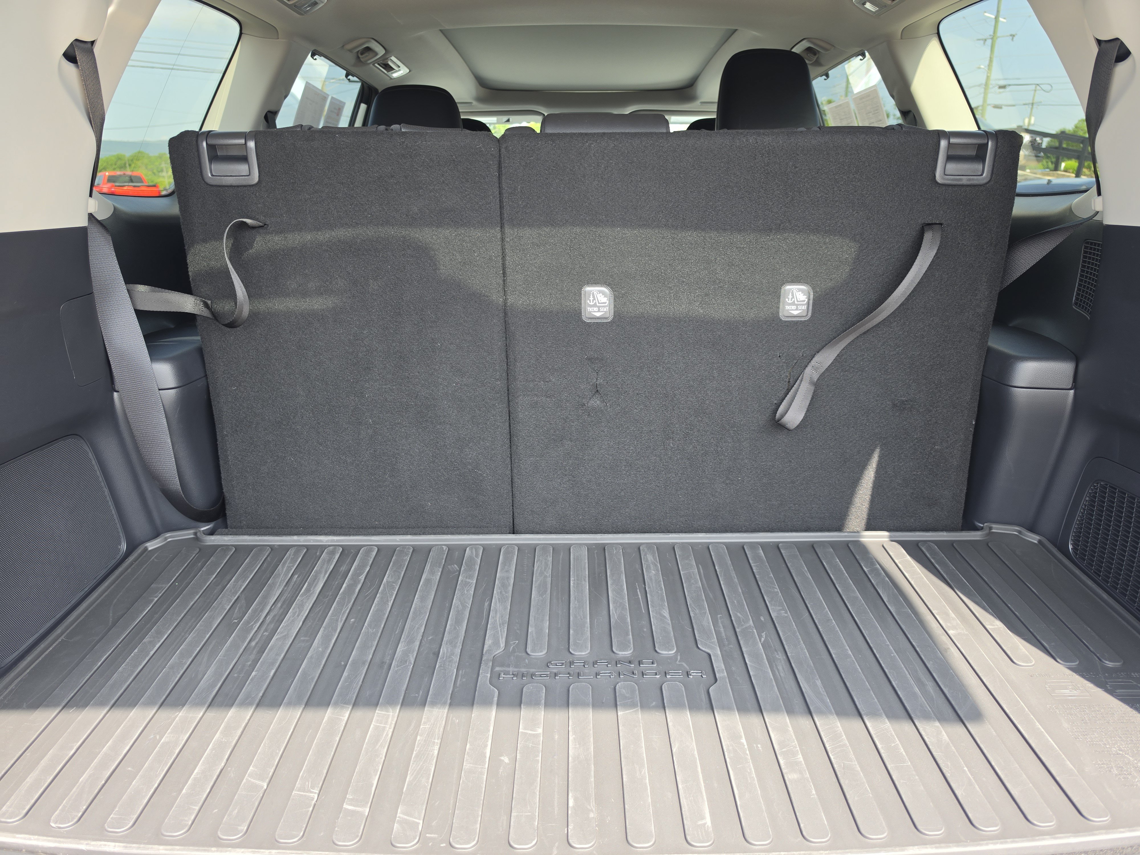 Certified 2025 Toyota Grand Highlander AWD image 12