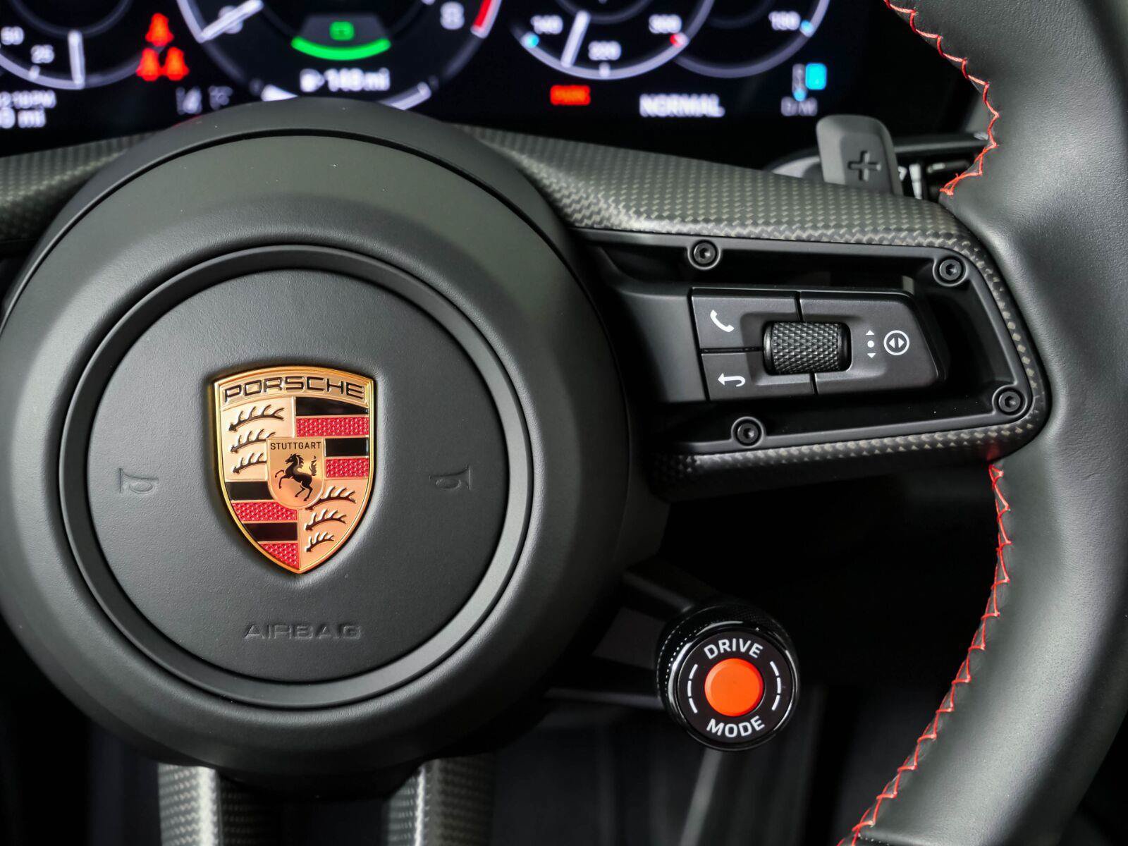 Used 2026 Porsche 911 Carrera GTS RWD image 11