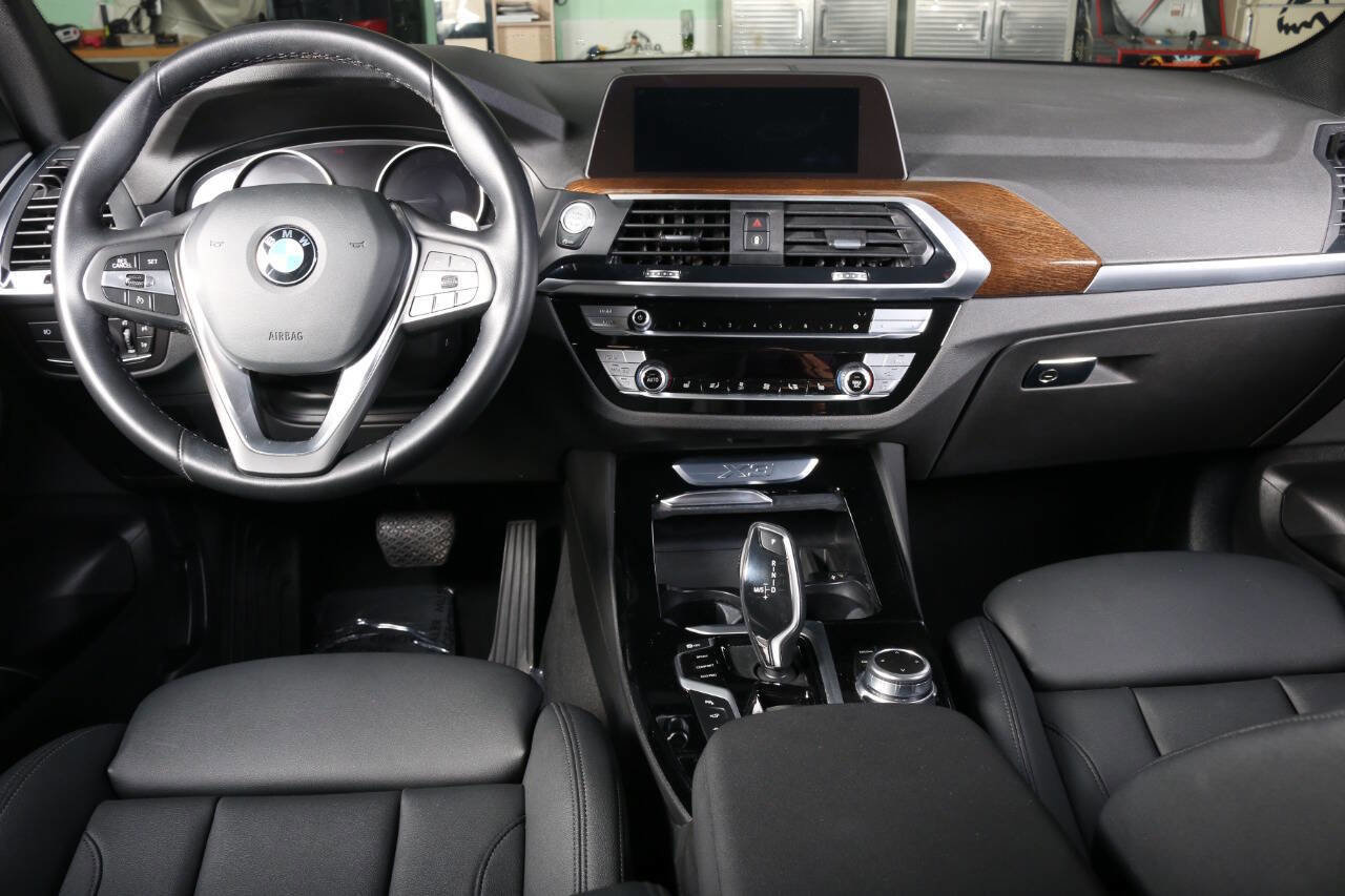 Used 2021 BMW X3 xDrive30i w/ Convenience Package image 4