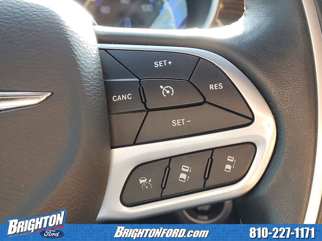 Used 2021 Chrysler Pacifica Pinnacle AWD/4WD image 24
