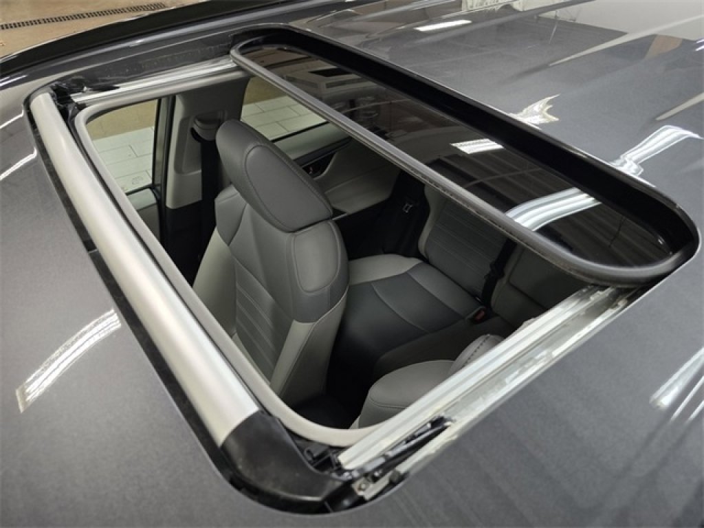 Certified 2024 Toyota RAV4 XLE Premium image 3