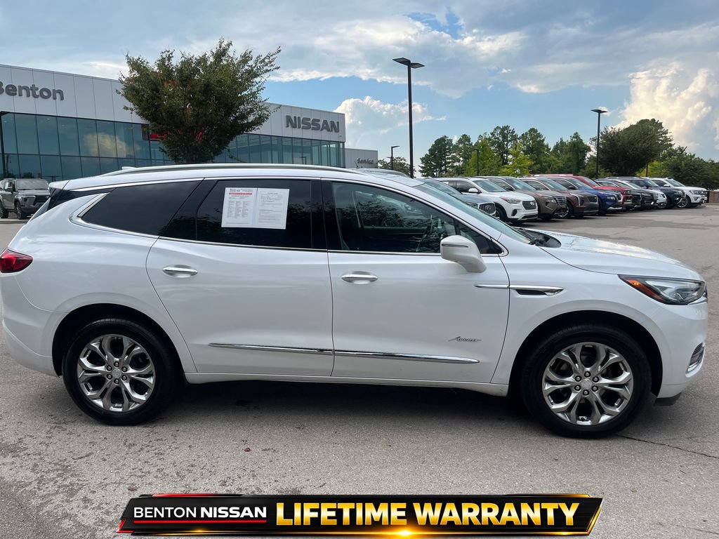 Used 2020 Buick Enclave Avenir w/ Avenir Technology Package FWD image 9