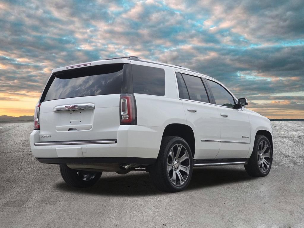 Used 2017 GMC Yukon Denali w/ Open Road Package AWD/4WD image 8