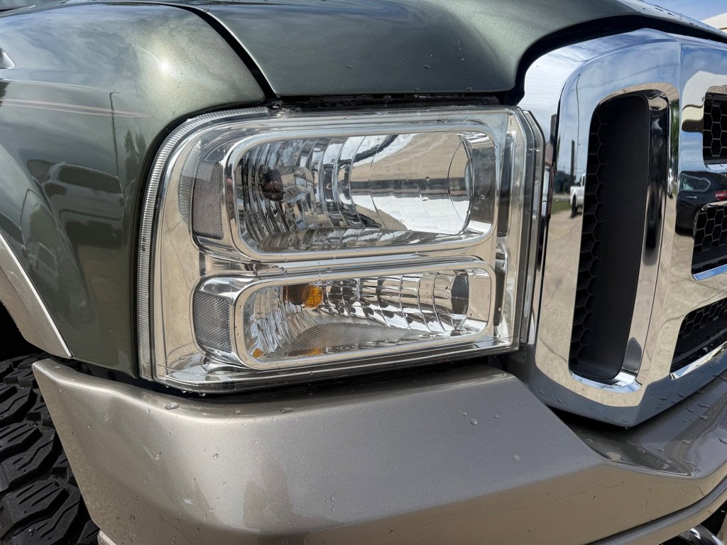 Used 2005 Ford Excursion Eddie Bauer image 11