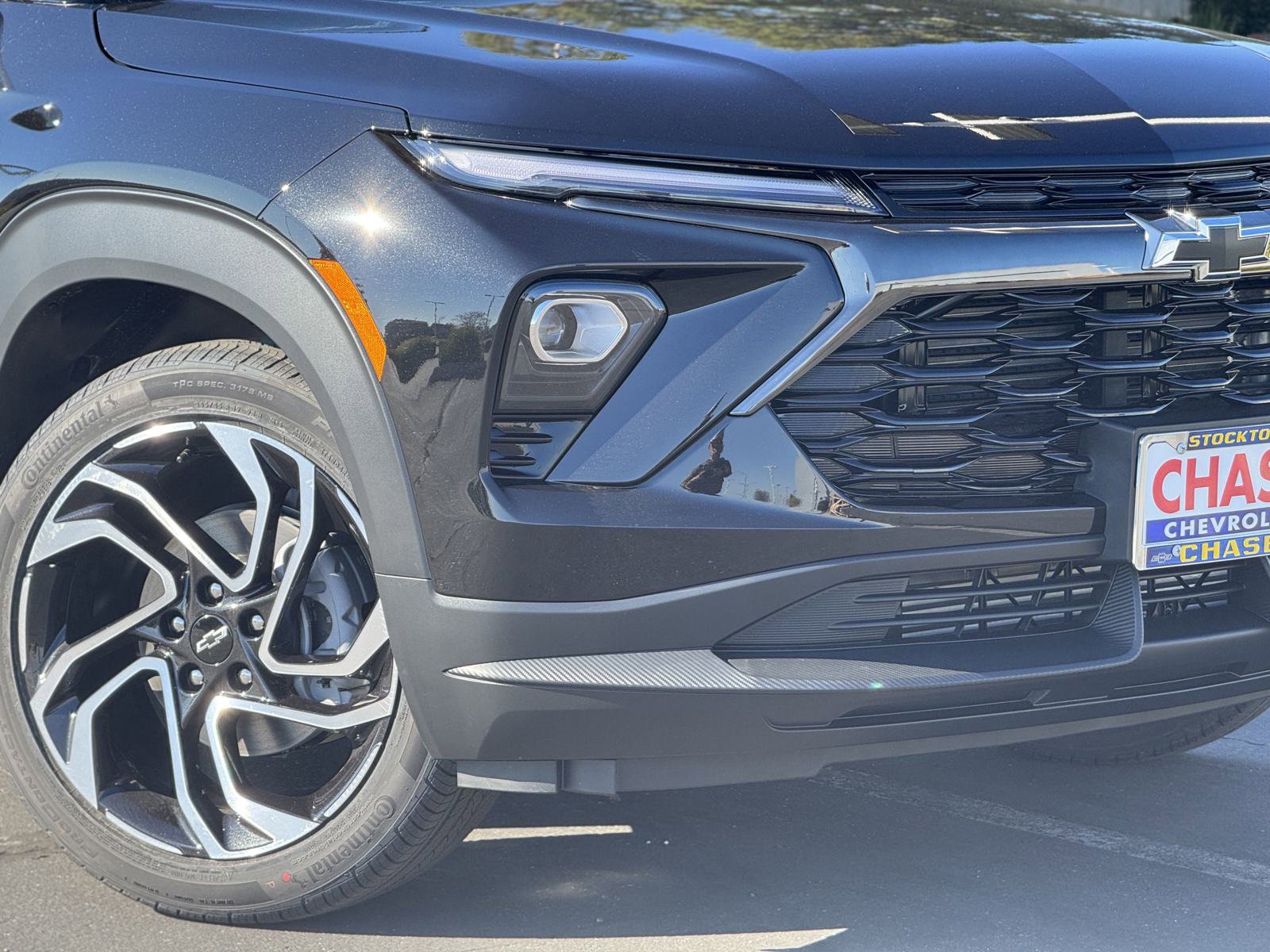 New 2025 Chevrolet TrailBlazer RS w/ Convenience Package image 2