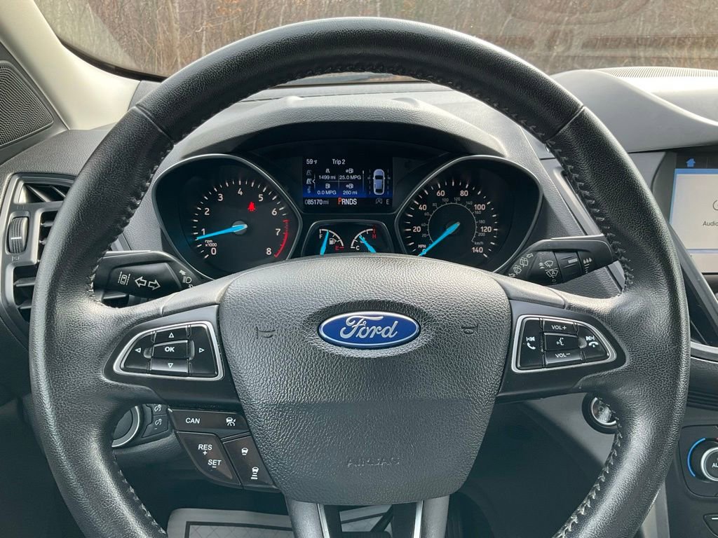 Used 2019 Ford Escape SEL image 6