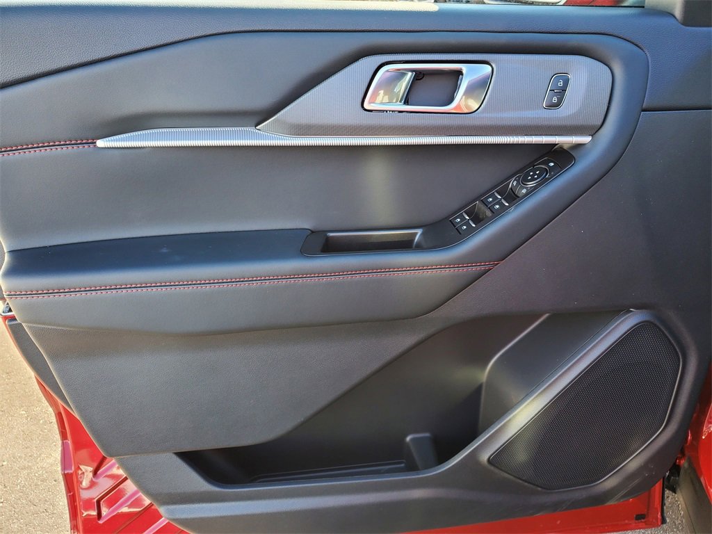 New 2026 Ford Explorer ST-Line image 24