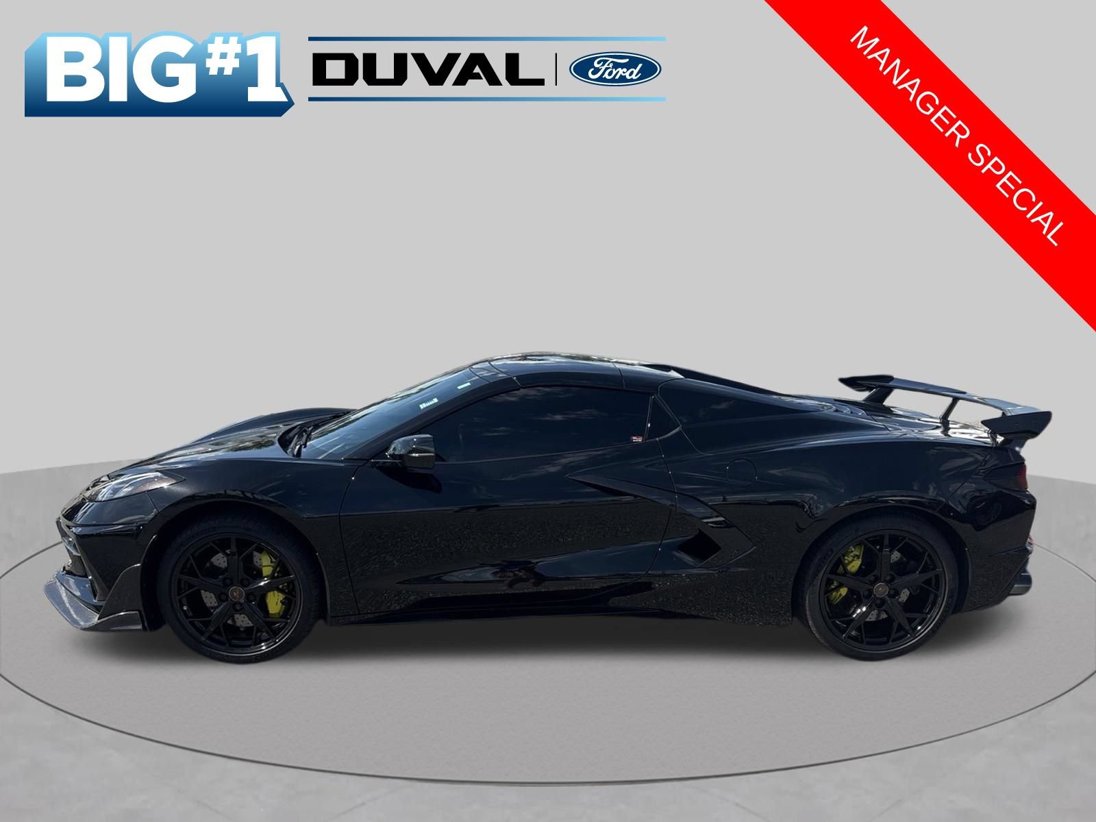 Used 2021 Chevrolet Corvette Stingray Premium Conv w/ Z51 Performance Package RWD image 3