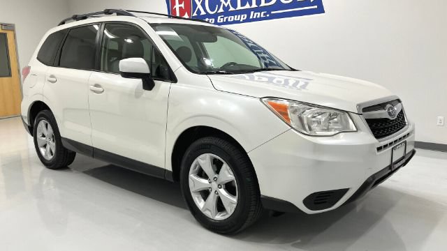 Used 2015 Subaru Forester 2.5i Premium w/ All-Weather Package AWD/4WD image 2