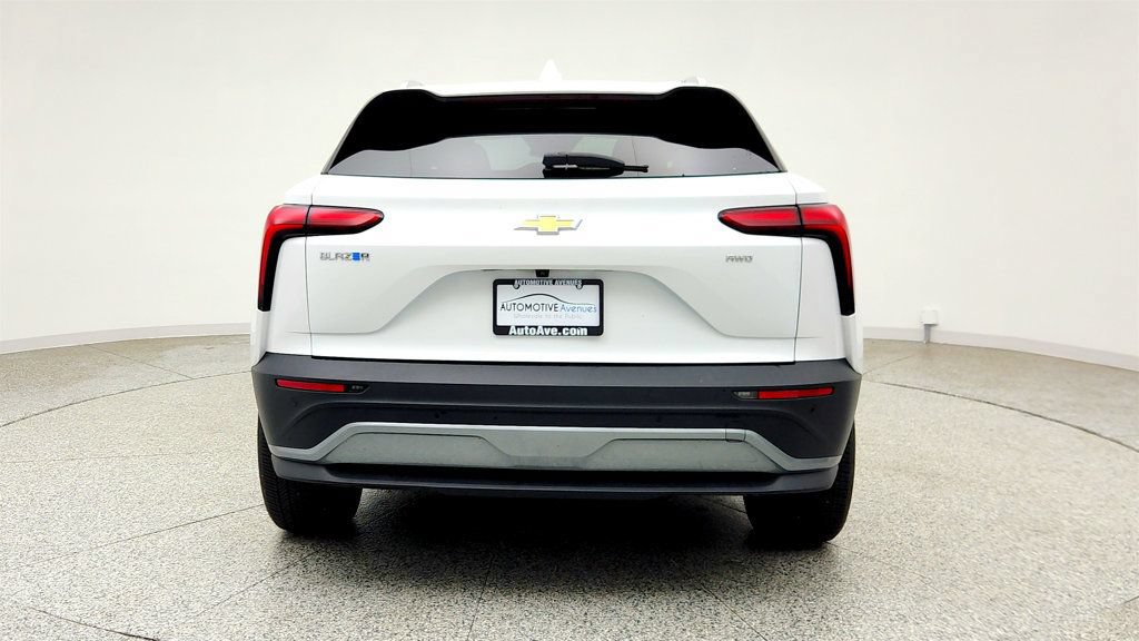Used 2024 Chevrolet Blazer EV LT AWD/4WD image 6