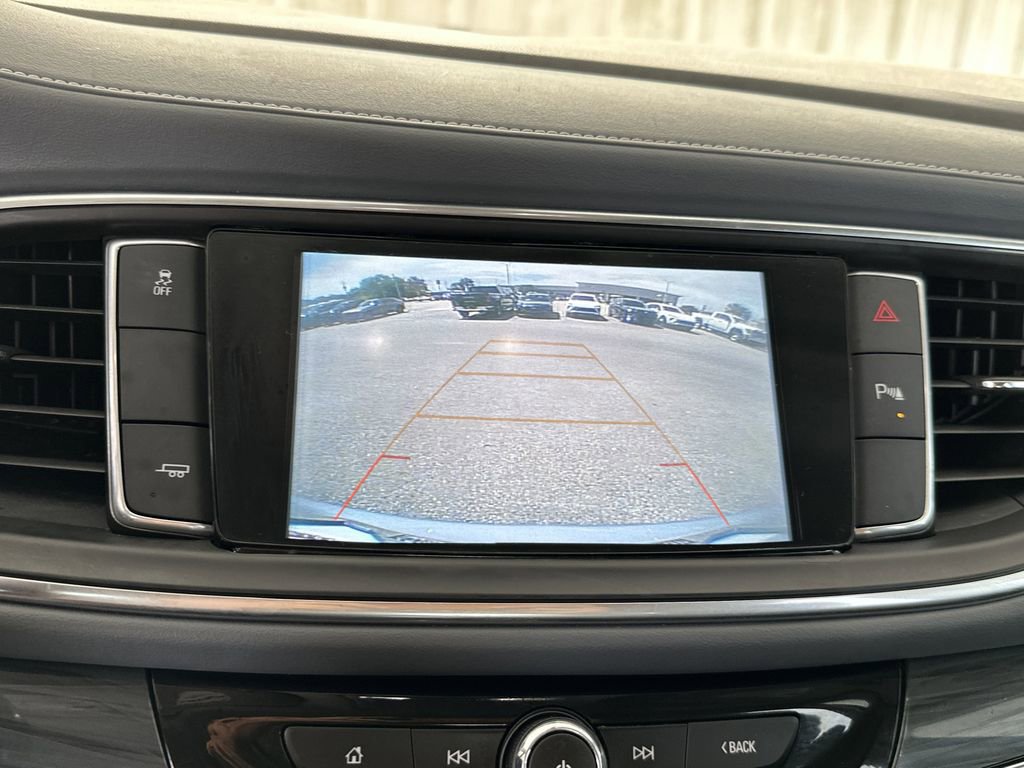 Used 2018 Buick Enclave Essence w/ Trailering Package image 27