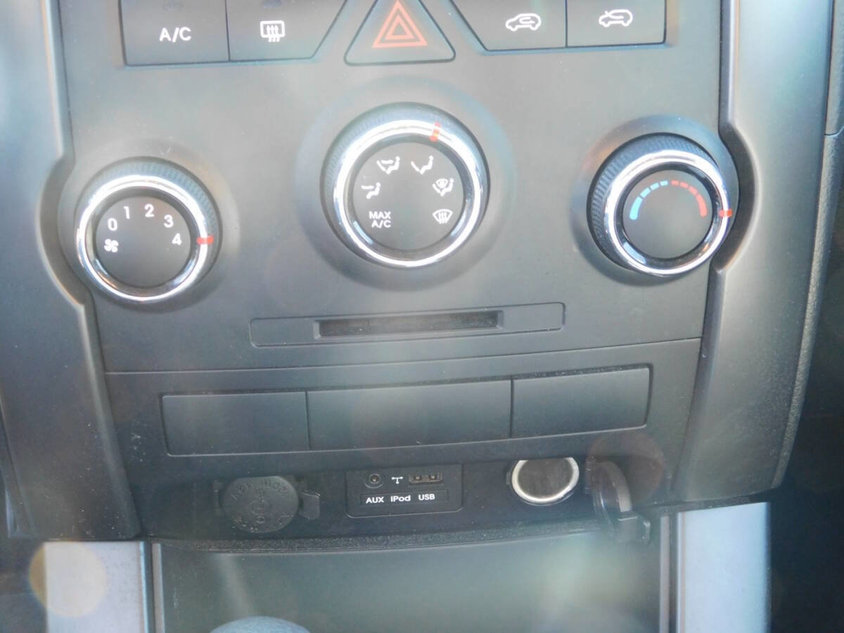 Used 2013 Kia Sorento LX image 12