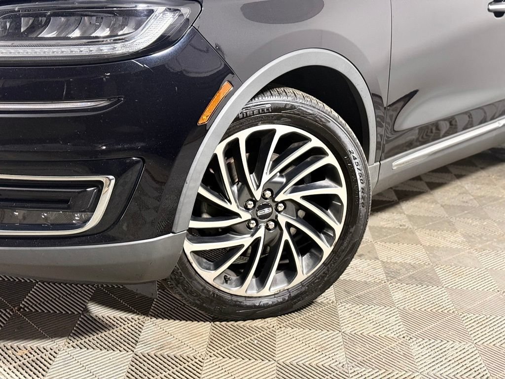 Used 2019 Lincoln Nautilus Reserve w/ Driver Assistance Package AWD/4WD image 2