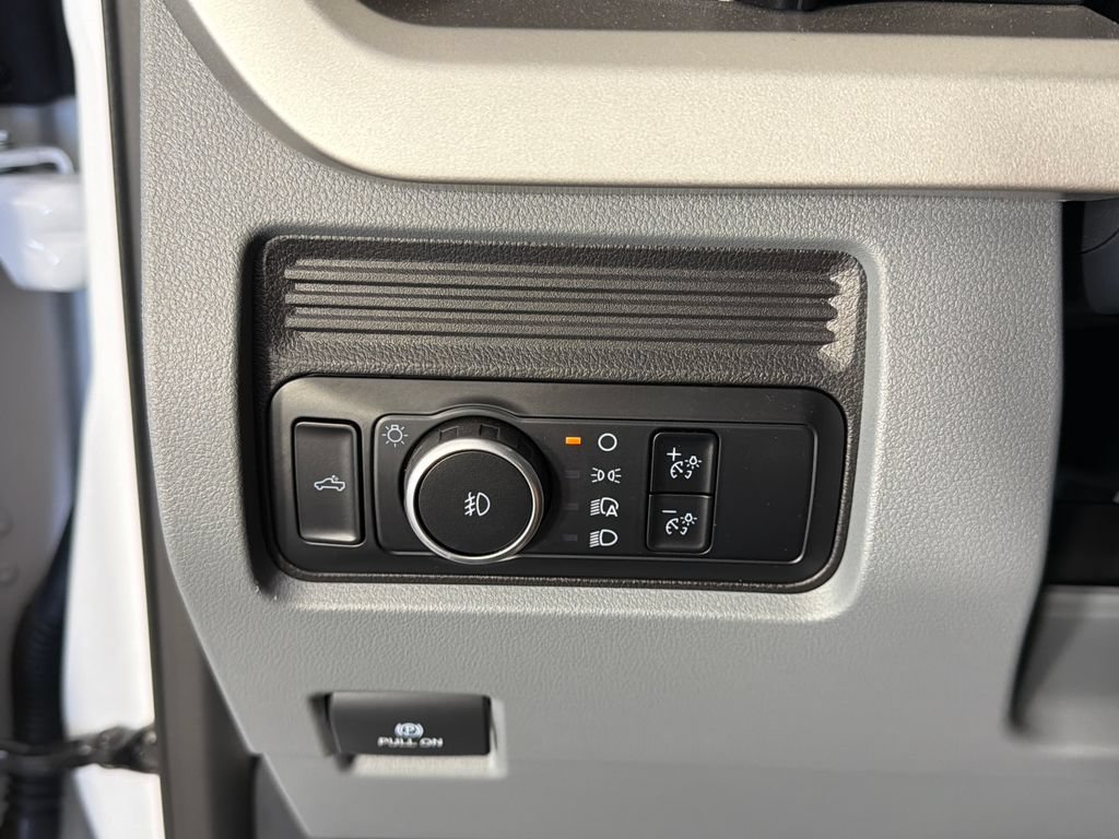 Used 2024 Ford F250 XL w/ STX Appearance Package AWD/4WD image 14