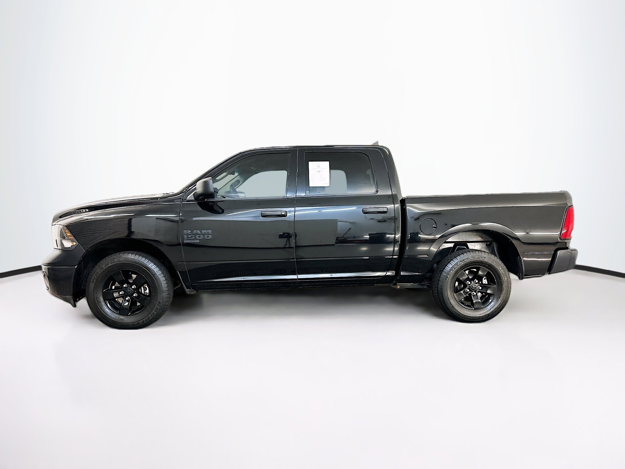 Used 2024 RAM 1500 Tradesman w/ Popular Equipment Group image 4
