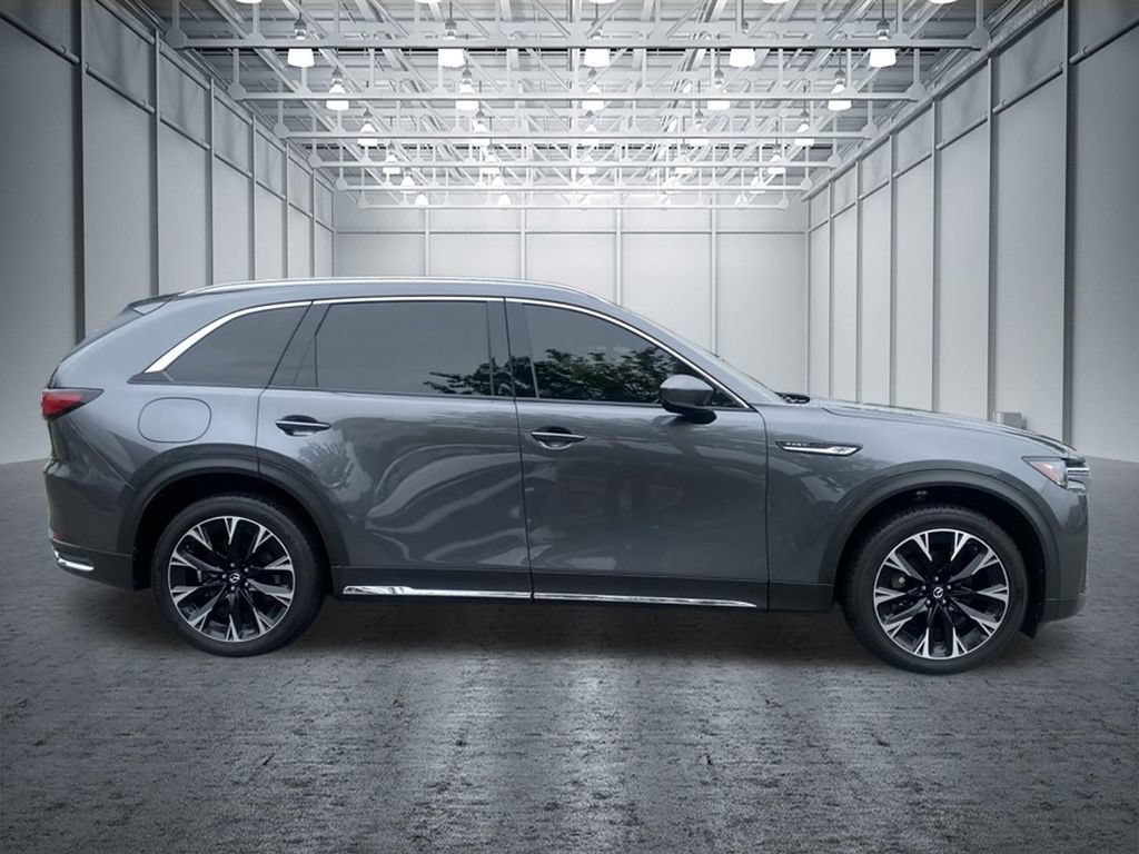 Used 2024 MAZDA CX-90 Plug-In Hybrid w/ Premium Plus AWD/4WD image 3