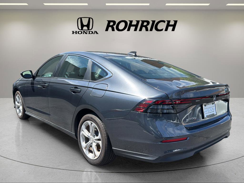 Used 2025 Honda Accord LX image 8