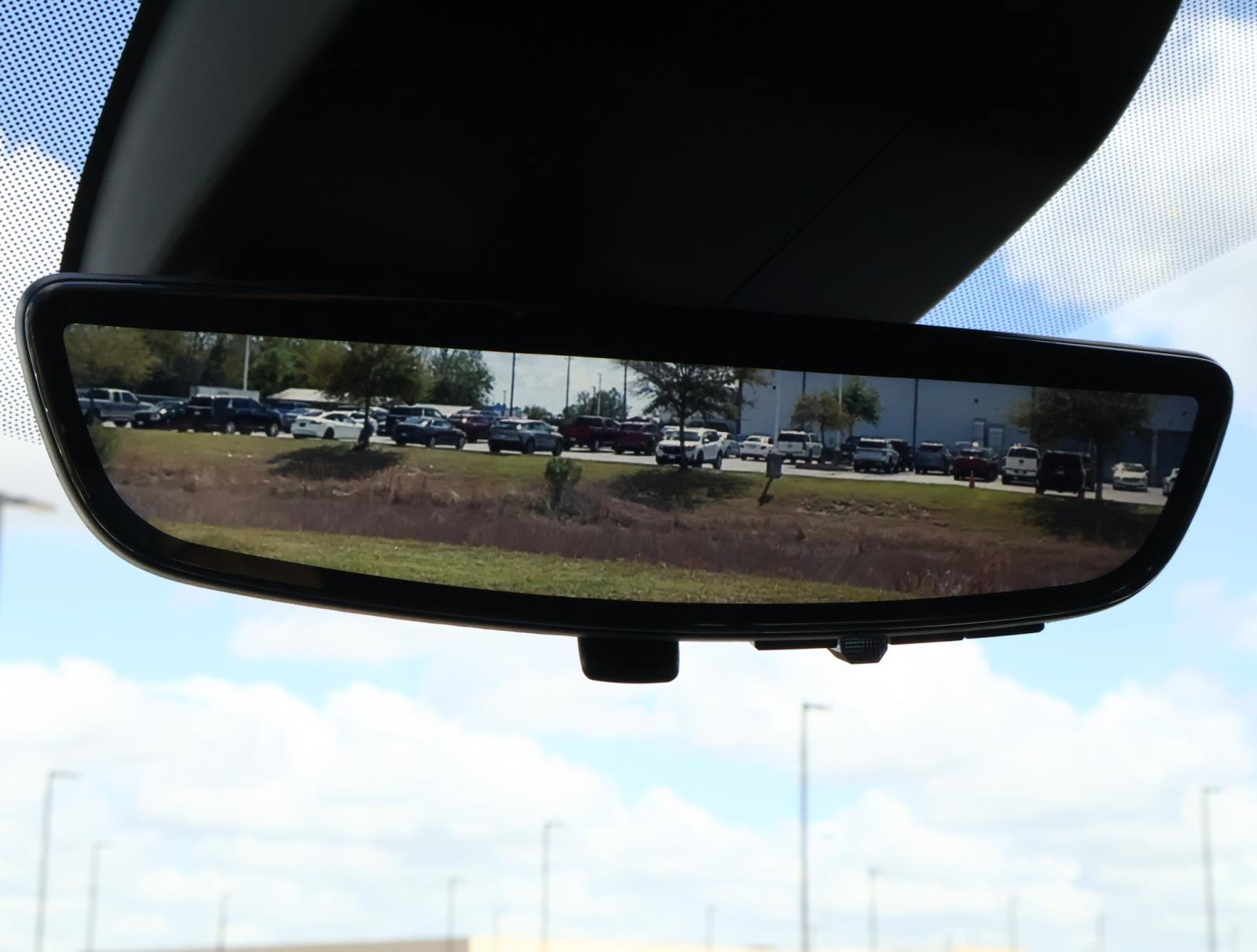 Used 2024 Chevrolet Suburban High Country image 37