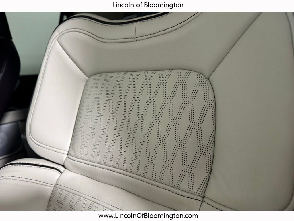 Used 2023 Lincoln Navigator L Black Label AWD/4WD image 43