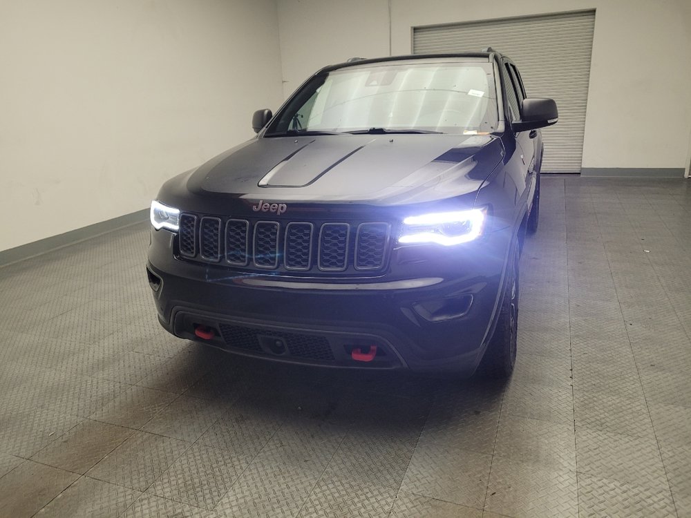 Used 2018 Jeep Grand Cherokee Trailhawk w/ Trailhawk Luxury Group AWD/4WD image 15