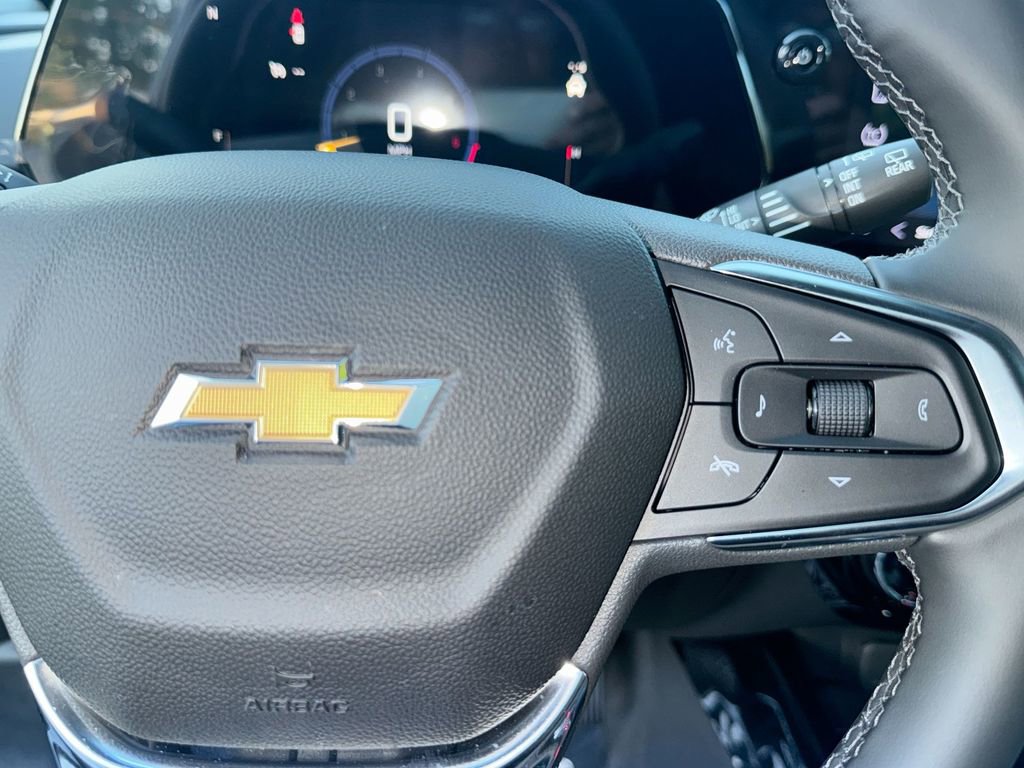 New 2026 Chevrolet Trax LT w/ LT Convenience Package FWD image 18