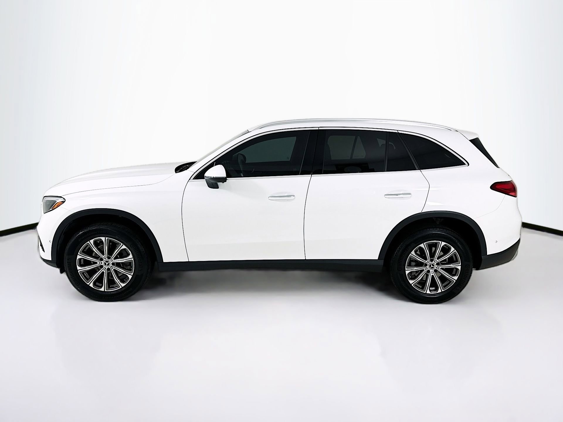 Used 2024 Mercedes-Benz GLC 300 image 5