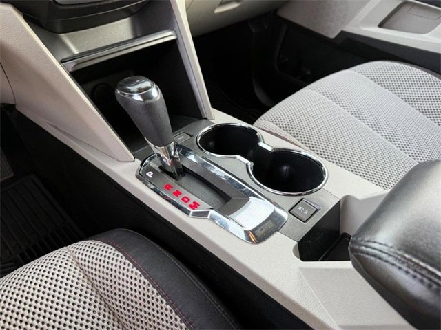 Used 2017 GMC Terrain SLE image 25