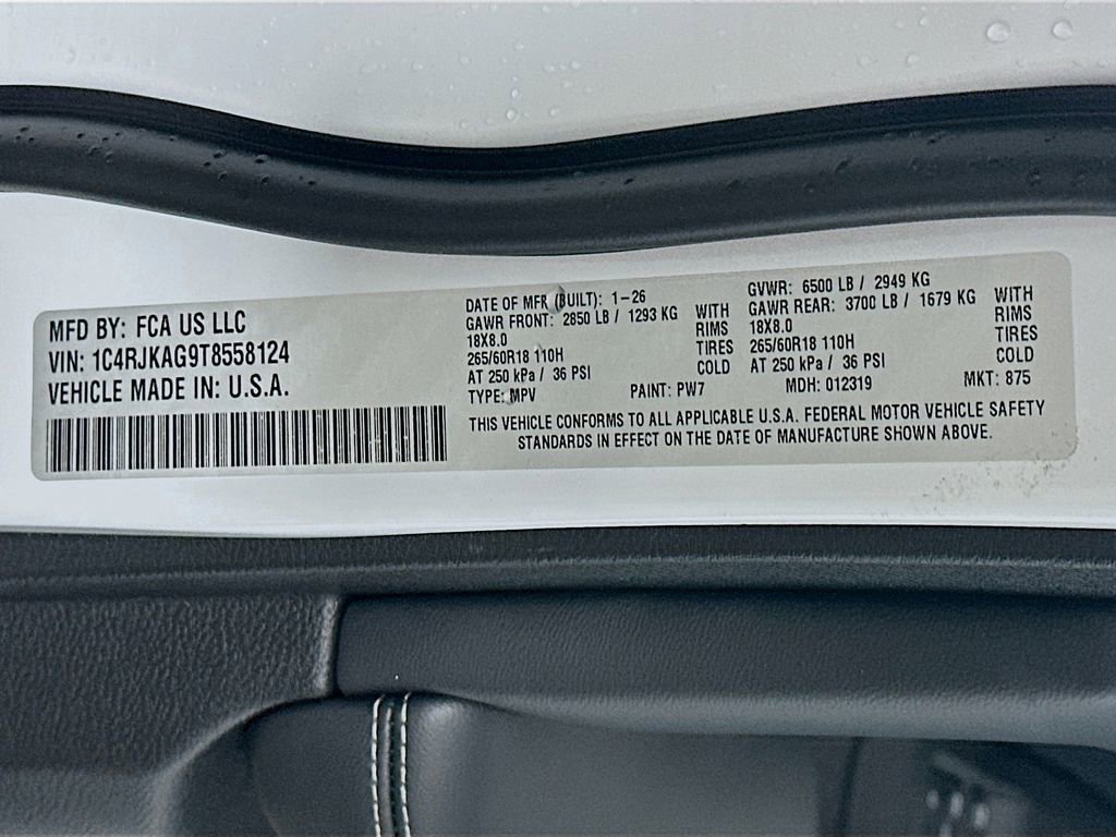 New 2026 Jeep Grand Cherokee L Laredo image 19