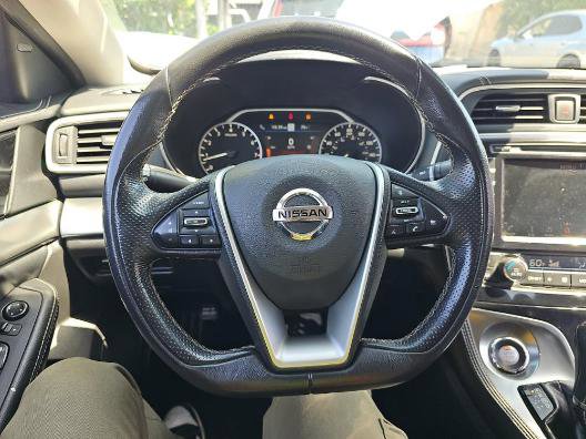 Used 2021 Nissan Maxima 3.5 SV w/ Floor Mat Group FWD image 5